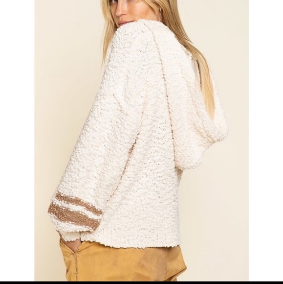 POL textured hoodie sweater. - Picture 4 of 9